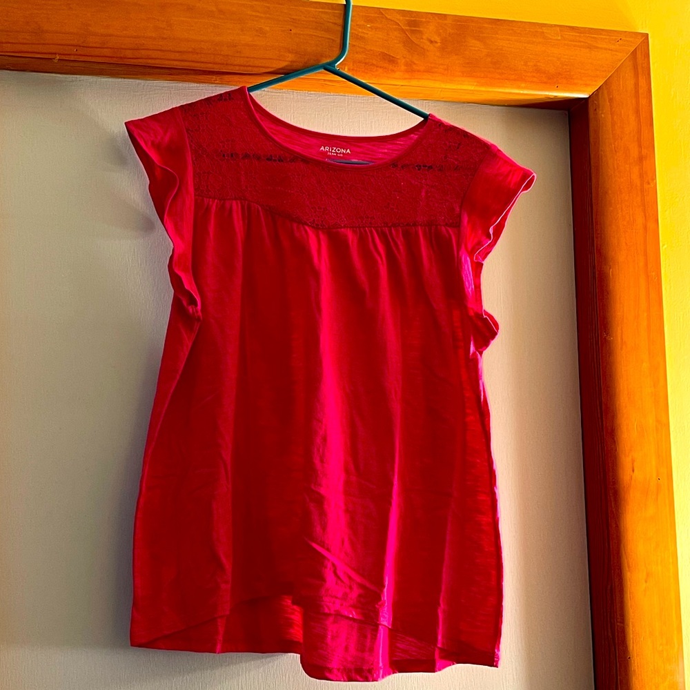 Arizona 2X Pink Cap Sleeve Lightweight Top, Embroidered Top Panel & Hi/Lo Length